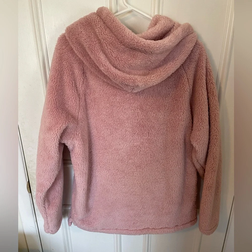 Get ready for Winter! Oversized PINK fleece hoodie - Picture 2 of 7